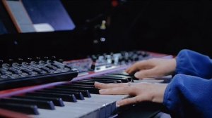 THRONE ROOM _ Kari Jobe (TC Worship Cover) _ Svetlana Shapovalova.mp4