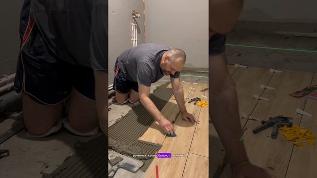 Как уложить плитку на пол с помощью угольника. Часть 2