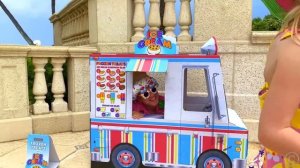 Nastya and the story about mysterious surprises