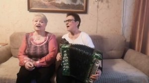 Дворовая песня ,,Странная зима непостоянная  ,, в исп Валентины К Татьяны Г