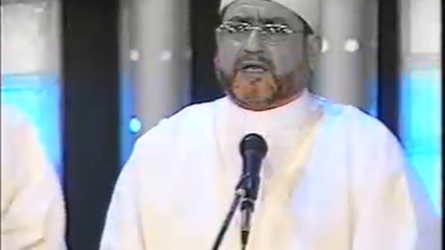 Прекрасное исполнение муншида Мунзира Сармини  |  Господь этого сердца, любов  ь в нем умножилась