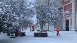 Вот наконец весна