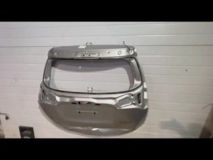 Крышка багажника  Тойота рав 4 20194