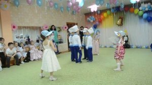"Барышни и гусары" танец на выпускной в детском саду