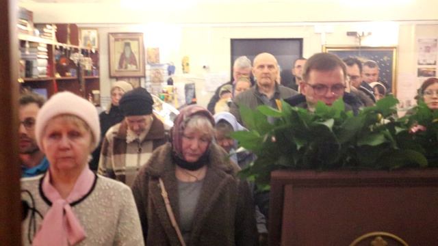 "Отложим попечение..." Воскресная литургия в неделю Торжества Православия. 1 марта 2026