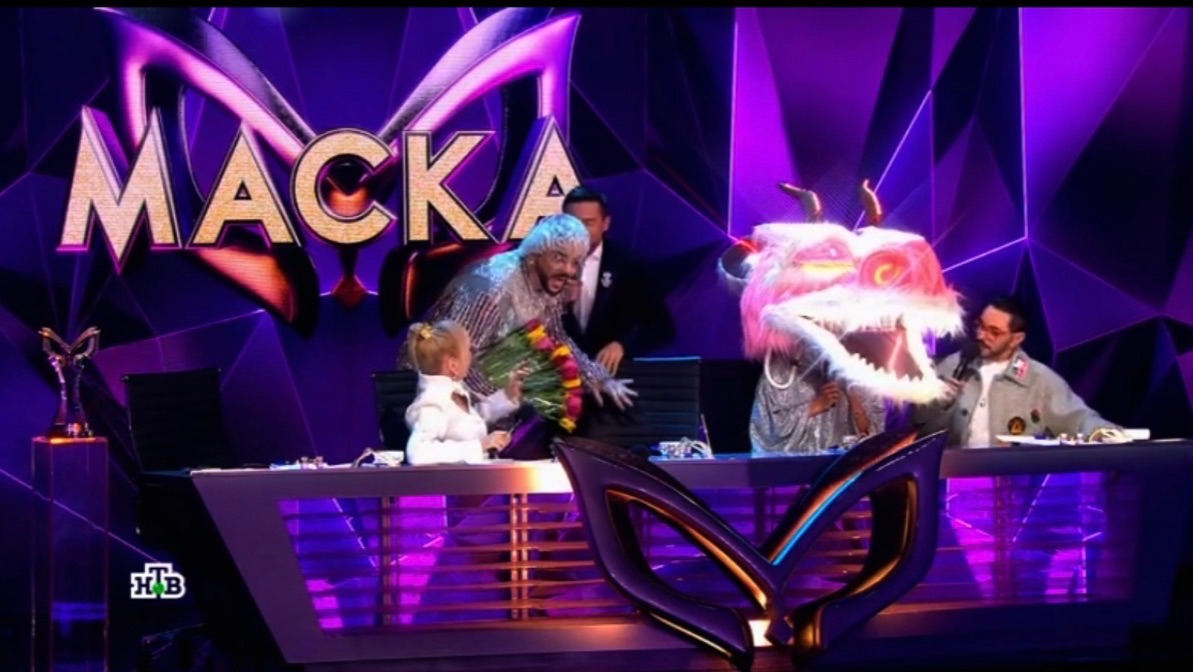 Шоу "Маска" 4 выпуск от 1 марта 2026 Кто снял маску и покинул проект? смотреть онлайн