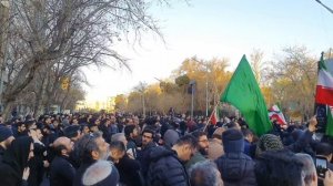 В Иране проходят массовые акции скорби по Али Хаменеи, который погиб в результате удара США, Израиля