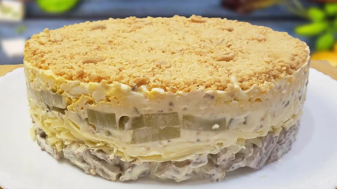 Салат "Принц"! Очень Вкусный и Сытный Салат с Говядиной на праздничный стол! смотреть онлайн