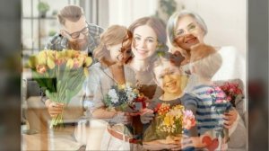 "Солнышко для Вас! " - песенка на 8 марта.
Дети поздравляют своих мам и бабушек.