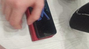 мой брат Саша играет в игру тролль