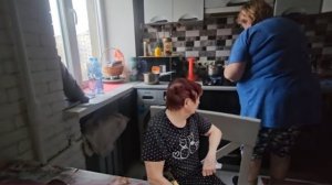 Обзор -АДАМЯН- МАМКА - ГОЛОДАЕТ, НАДЮХА ест