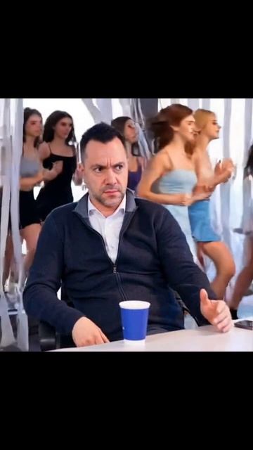 Эск0ртниц в Дубаи осталось на 2-3 недели ИИ