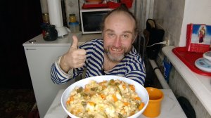 обед. бес полуденный. КПРФ ставила опыты на мне. мукбанг. обжор. еда на камеру. диета. шизофрения.