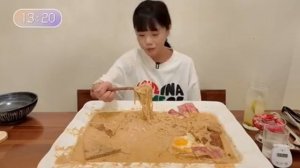 Мукбанг челлендж Еда на камеру