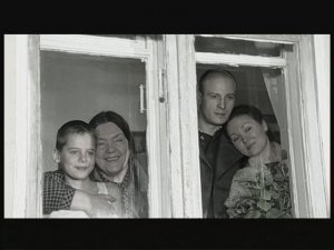 Тверской театр драмы. Наина Хонина. Короткометражка «Ранняя оттепель». Реж. - Павел Дроздов (2008)