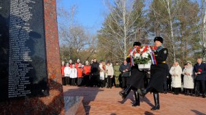 В Брянске почтили память героев-десантников 6 роты