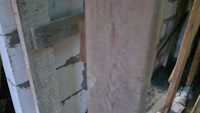 Вот и пришло тепло возвращение на стройку а тут такое🥶