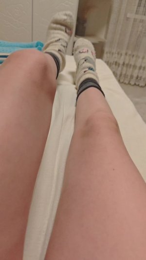 упражнение для ног лёжа