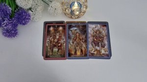 У НЕГО ФОБИЯ! ЧЕГО ОН БОИТСЯ В ВАШИХ ОТНОШЕНИЯХ? | Гадание таро расклад