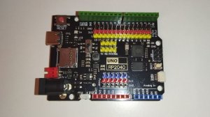 Плата с МК RP2040 в форм-факторе Arduino UNO | краткий обзор