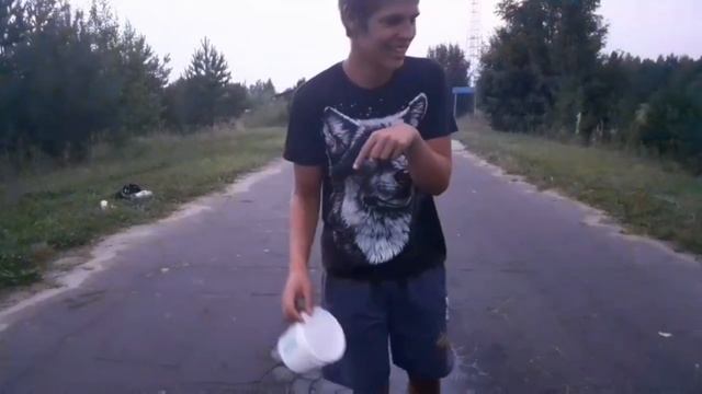 стреляем водным пистолетом ЧАСТЬ 5