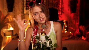 HOLLYFLAME - Тону поёт Саша Квашеная