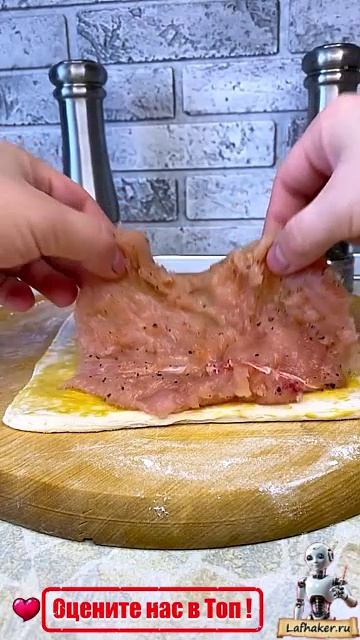 Нежное куриное филе в хрустящем слоеном тесте: простой и изысканный рецепт! 🍗✨