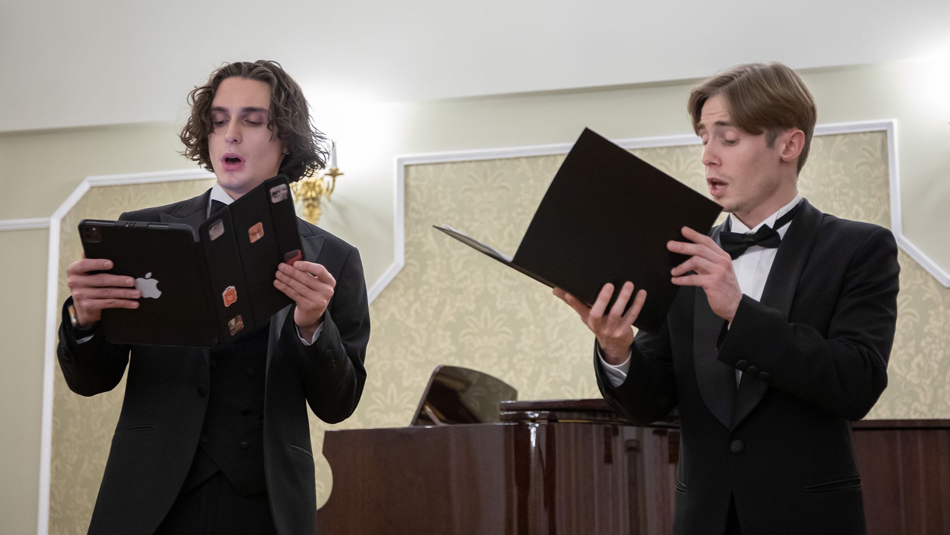 Сергей Привалов «Куда?», слова А. Пушкина из романа «Евгений Онегин»