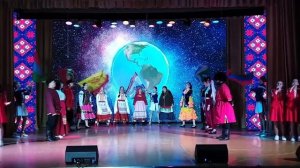 "Мы единое целое" муз.К. Губина