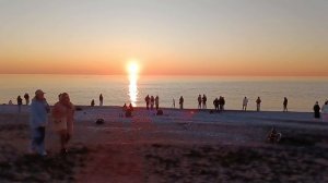 Море, солнце, проводы, закат, Сочи, кому интересно, прочтите описание к этому видео,