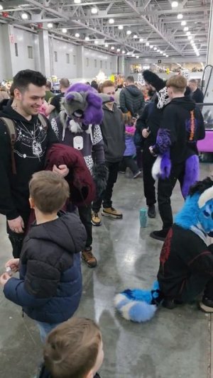 В ФУРРЯХ ТОЛЬКО ПАРНИ