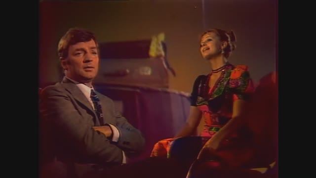 Деревянные лошадки. Фрагменты из фильма "Бенефис Савелия Крамарова". 1974 г.