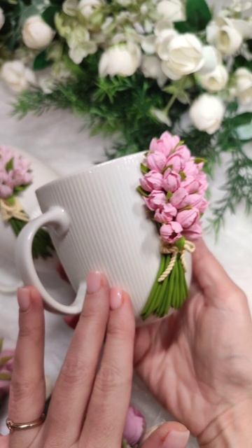 кружки тюльпаны