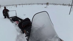 2 день рыбалка превозмогаем. Снег супер пухлый снегоход тайга не едет