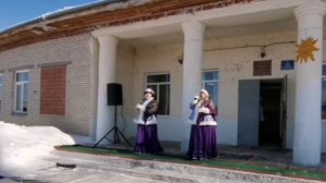 "БАЛАЛАЙКА" и "Мы весну  встречаем" Вокальный дуэт "Две Людмилы", автор слов Милованова Нина.