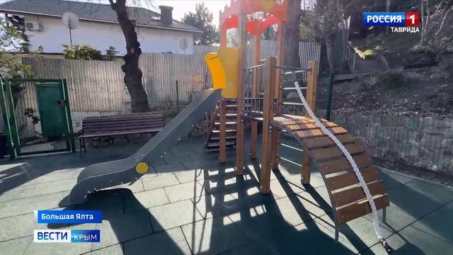 К 1 апреля пять детских и спортивных площадок обустроят в Симеизе, Ялте, Никите, Массандре и Гаспре