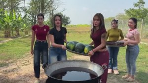 Потрясающий рецепт приготовления арбузного желе и жареного риса.