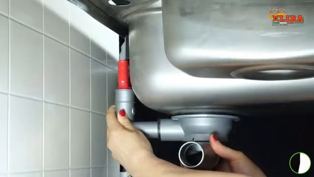 Установка низкого сиофна для экономии места с корзинчатым вентилем и прямоугольным переливом