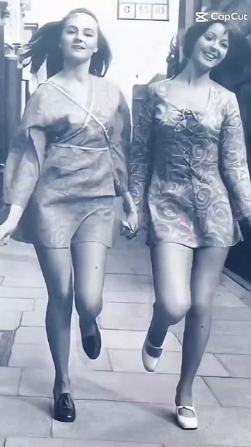 А ЛЕТО ОГРОМНОЕ