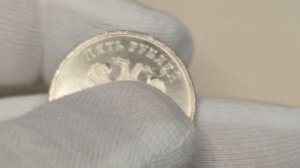 Цена от 300000 рублей. 5 рублей 2011 года. Цена стоимость монеты разновидности