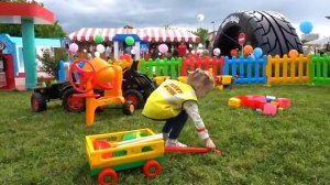 Детская площадка Лего с игрушками и машинками для детей [get.gt]