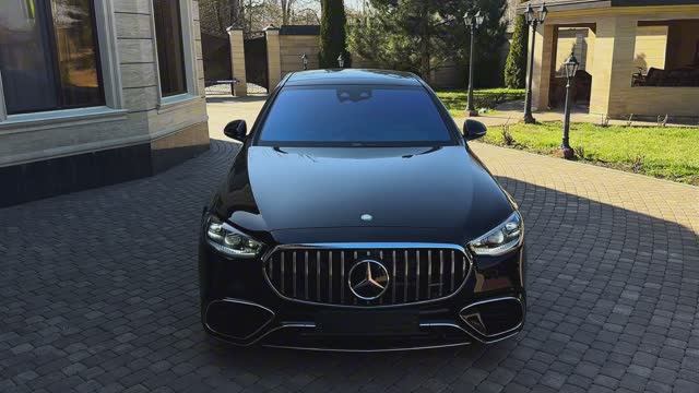 Mercedes-Benz S63