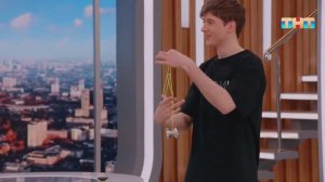 В гостях — двукратный чемпион России по йо-йо — Дмитрий Акиньшин