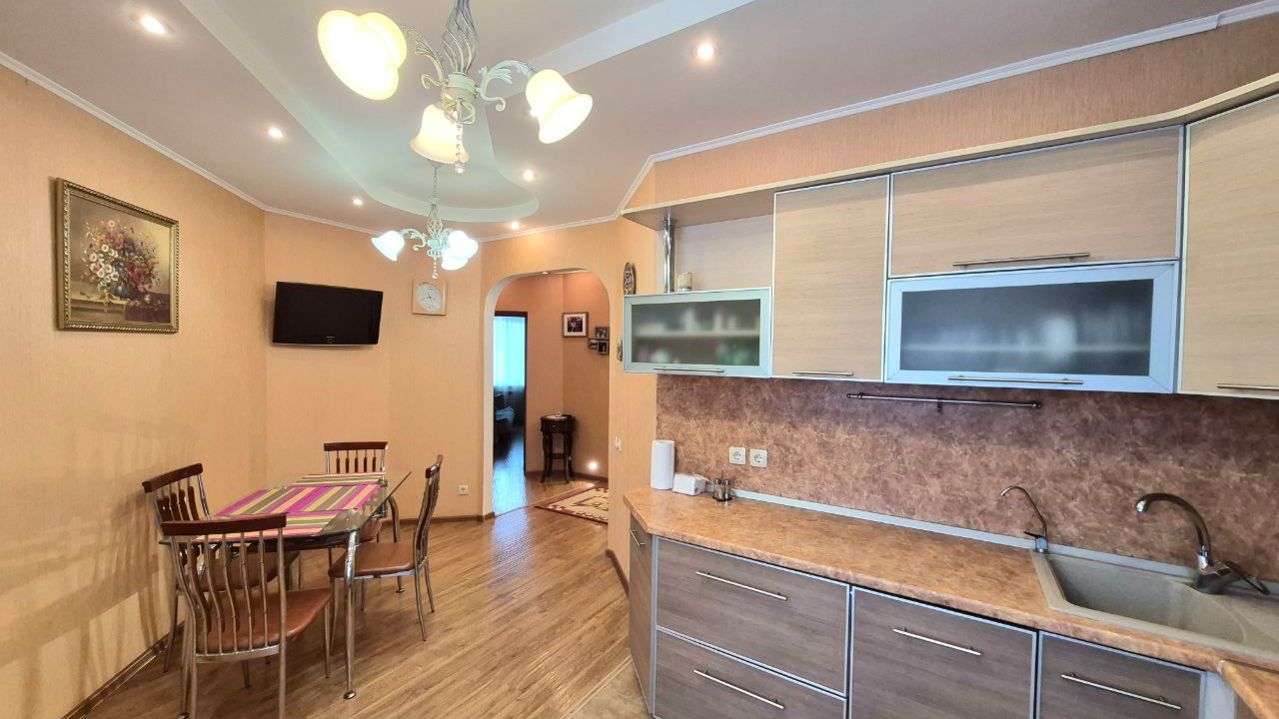 Продажа ЭЛИТНОЙ квартиры с панорамным видом в центе