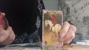 Что он решил по поводу вас? Расклад Таро