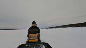 На мотособаке по Онего, меняем место ловли