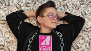 КИРИЛЛ СТАЛ МИЛЛИОНЕРОМ!!! МАША ФАНИ ФРЕНС КСЮША СОНЯ