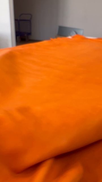 Краст оранжевый