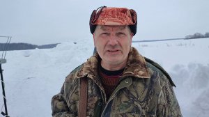 Встретил охотника, познакомились и проверили его патрон.