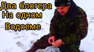 И снова ручейник выручает плотва не дает  ручейника опустить на дно .